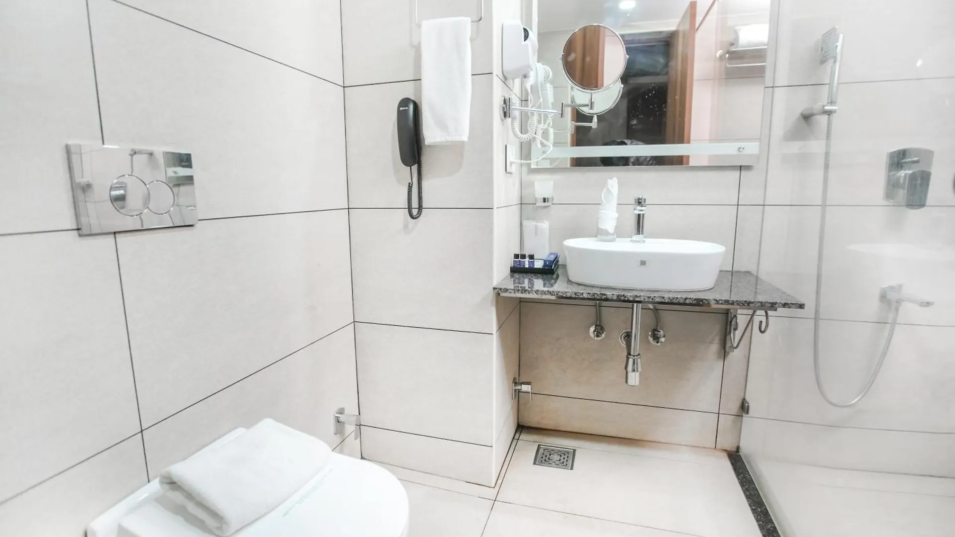 Kkm International Hotel Thiruvananthapuram